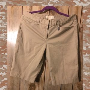 NWOT Michael Kors  Beige Khaki Bermuda Shorts Sz10